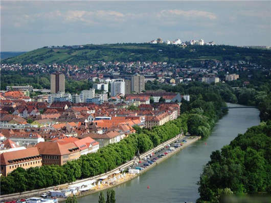 德國新型的充滿現代社會風情的政策通過