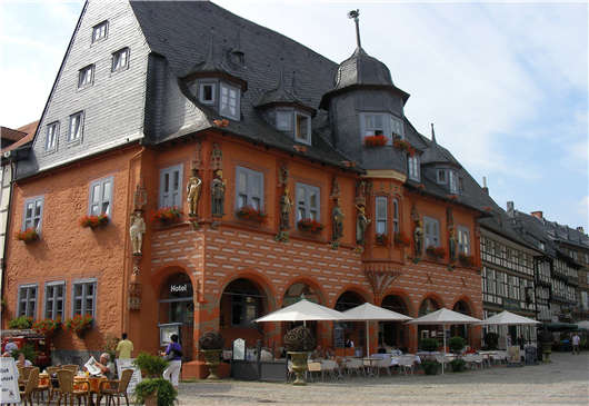 經(jīng)濟(jì)的低迷？崛起的苗頭已起