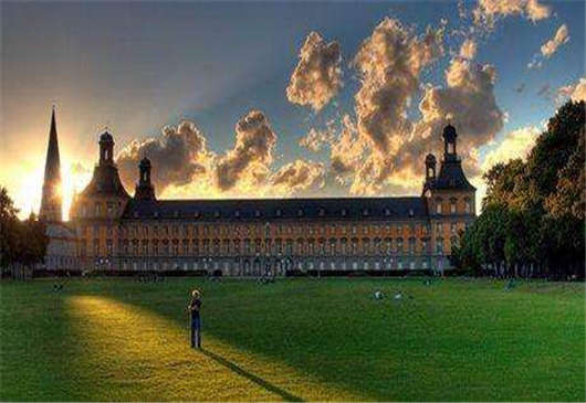 德國簽證參加文化，體育活動或精神場合的問題的解讀