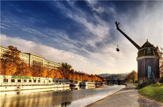 瞬間強大的貿易數值，德國經濟該何去何從！