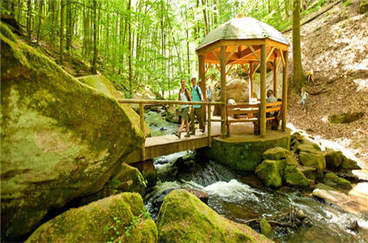 德國(guó)城市生活中的德國(guó)美食介紹