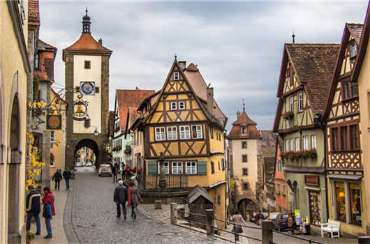 移民生活，您的未來將擁有更多的優(yōu)厚待遇