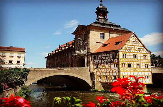 德國老齡化嚴重,來看看德國養(yǎng)老生活吧! 德國老齡化嚴重,來看看德國養(yǎng)老生活吧!