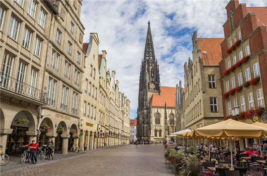 為什么說德國藍卡是高級工作簽證?